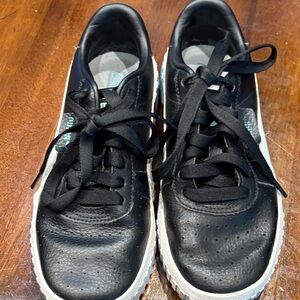 Black  Puma Sneakers with White Soles